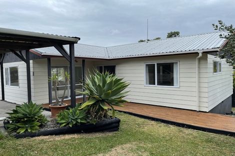 Photo of property in 1/69 Monarch Avenue, Hillcrest, Auckland, 0627