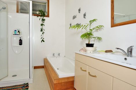 Photo of property in 198 Rakauroa Road, Rakauroa, Matawai, 4075