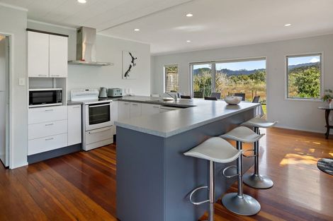 Photo of property in 153 Ocean Beach Road, Tairua, 3508