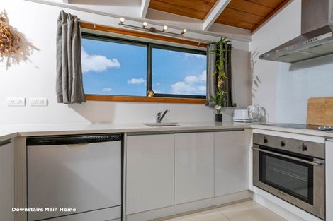 Photo of property in 512 Oaia Road, Muriwai, 0881