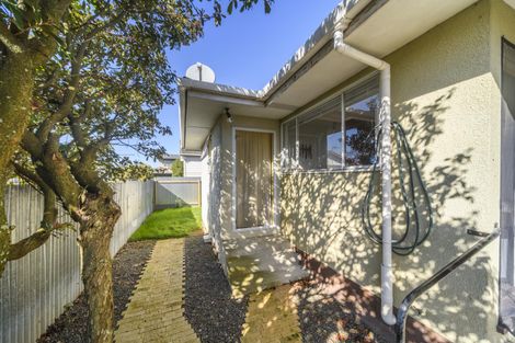 Photo of property in 3/272 Grey Street, Palmerston North, 4414