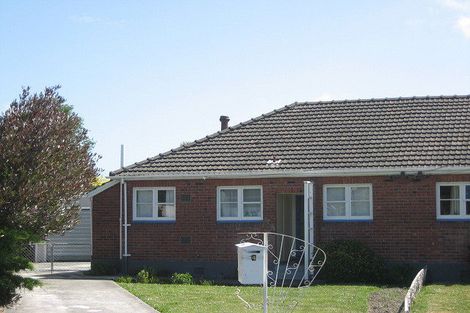 Photo of property in 14 Holcombe Place, Somerfield, Christchurch, 8024