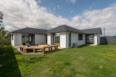 Photo of property in 14 Sydney Place, Flagstaff, Hamilton, 3210