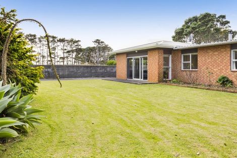 Photo of property in 15 Kahui Road, Rahotu, Opunake, 4684