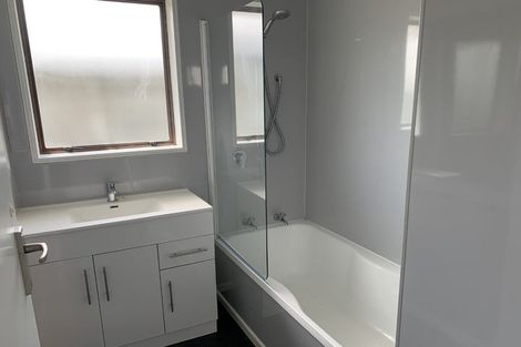 Photo of property in 124 North Street, Seaview, Timaru, 7910