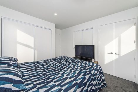 Photo of property in 2/241 Lincoln Road, Addington, Christchurch, 8024