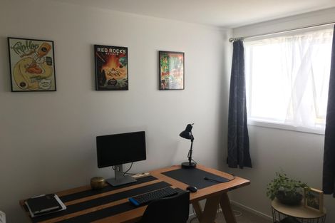 Photo of property in 505 Featherston Street, Roslyn, Palmerston North, 4414