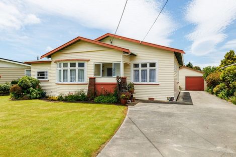 Photo of property in 24 Mangahao Road, Pahiatua, 4910
