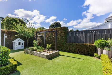 Photo of property in 60 Rose Road, Grey Lynn, Auckland, 1021