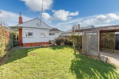 Photo of property in 1/30 Ngataringa Road, Devonport, Auckland, 0624
