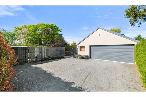Photo of property in 25a Reeves Road, Opawa, Christchurch, 8023