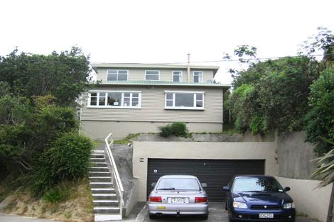 Photo of property in 53 Ranui Crescent, Khandallah, Wellington, 6035