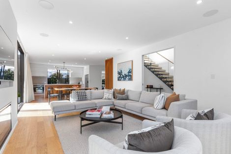 Photo of property in 10 Claremont Avenue, Papanui, Christchurch, 8053
