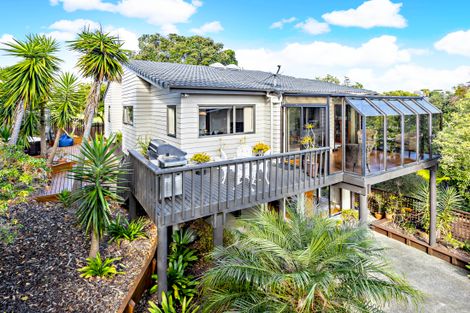 Photo of property in 16 Proteus Place, Half Moon Bay, Auckland, 2012