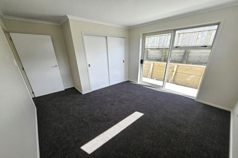 Photo of property in 27 Hammick Crescent, Pyes Pa, 3112