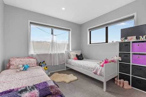 Photo of property in 34 Kiritiana Close, Pyes Pa, Tauranga, 3112