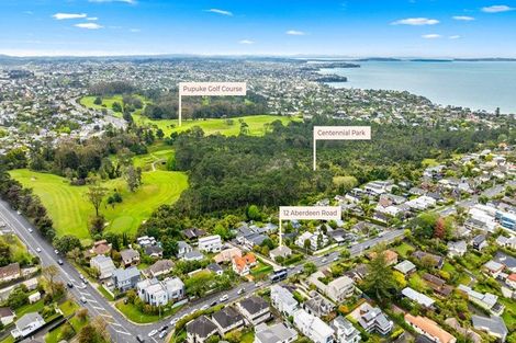 Photo of property in 12 Aberdeen Road, Campbells Bay, Auckland, 0620