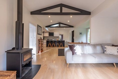 Photo of property in 806 Pohangina Road, Ashhurst, 4884