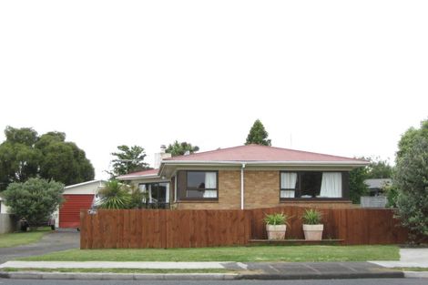 Photo of property in 172 Queen Street, Pukekohe, 2120