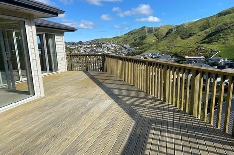 Photo of property in 9 Gifford Grove, Churton Park, Wellington, 6037