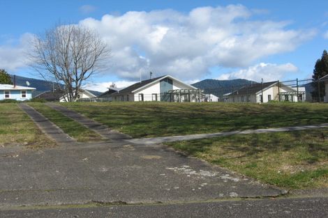 Photo of property in 2/33 Te Takinga Street, Turangi, 3334