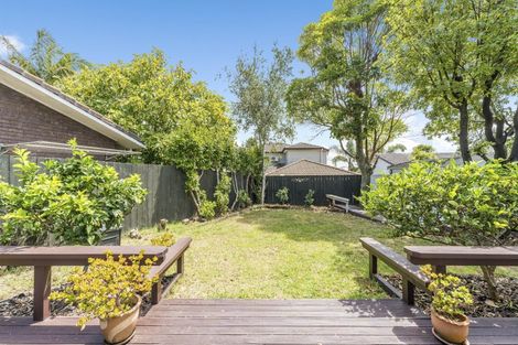Photo of property in 77g Sturges Road, Henderson, Auckland, 0612