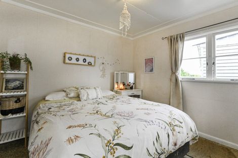 Photo of property in 155 School Road, Clive, 4102