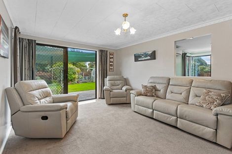 Photo of property in 25 Charnwood Crescent, Bishopdale, Christchurch, 8051