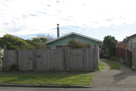Photo of property in 34 Shackleton Street, New Brighton, Christchurch, 8061