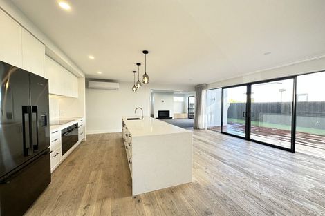 Photo of property in 17c Kirkwood Avenue, Upper Riccarton, Christchurch, 8041