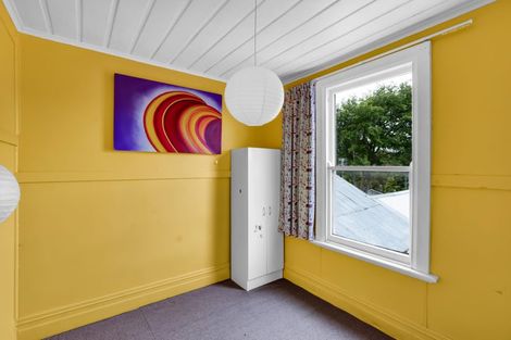 Photo of property in 96 Bridge Street, Eltham, 4322