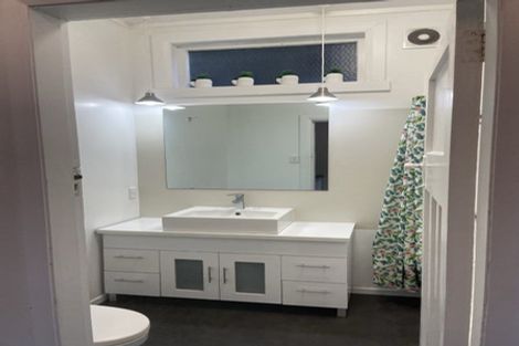 Photo of property in 28 Emerson Street, Berhampore, Wellington, 6023