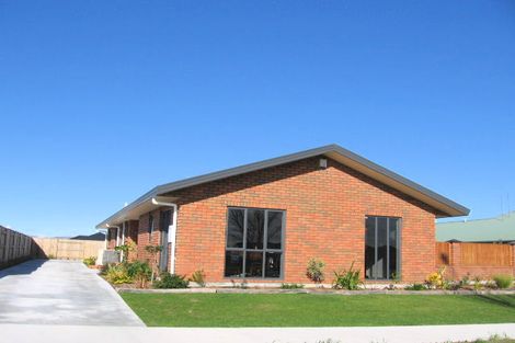 Photo of property in 36 Airport Drive, Milson, Palmerston North, 4414