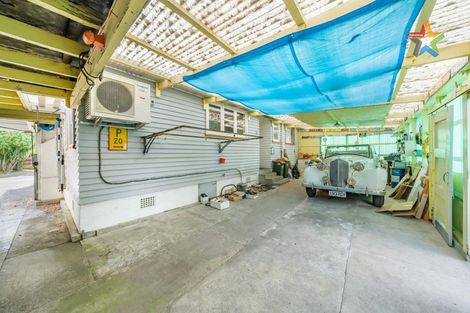 Photo of property in 5 Rawhiti Street, Stokes Valley, Lower Hutt, 5019