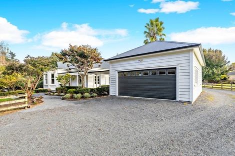 Photo of property in 88a Ranfurly Road, Alfriston, Auckland, 2105