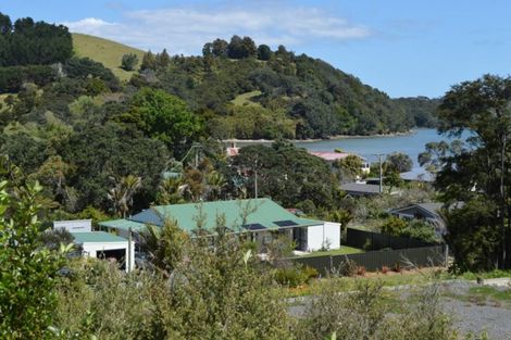 Photo of property in 276 Colville Road, Coromandel, 3584