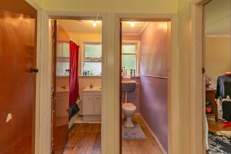 Photo of property in 28 Snake Gully, Shannon, Palmerston North, 4474