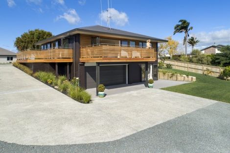 Photo of property in 100 Hamurana Road, Omokoroa, 3114