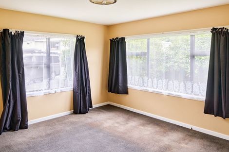 Photo of property in 5 Puriri Street, Wainuiomata, Lower Hutt, 5014