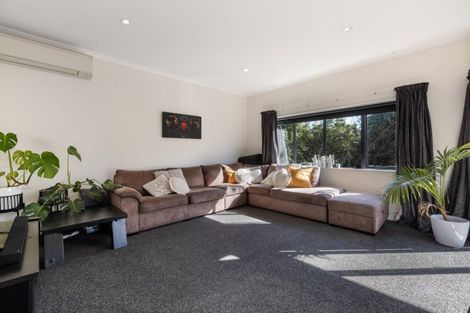 Photo of property in 15 Riddington Rise, Ohauiti, Tauranga, 3112