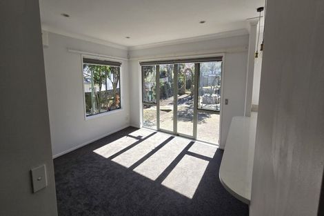 Photo of property in 755 Chapel Road, Dannemora, Auckland, 2016