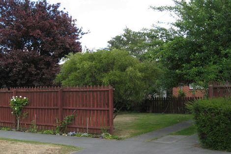 Photo of property in 9 Geelong Place, Burnside, Christchurch, 8053