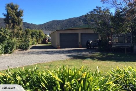 Photo of property in 5 The Parade, Okiwi Bay, French Pass, 7193