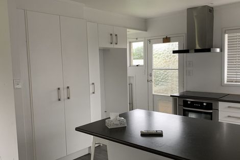 Photo of property in 2/6 Olena Avenue, Sunnyhills, Auckland, 2010