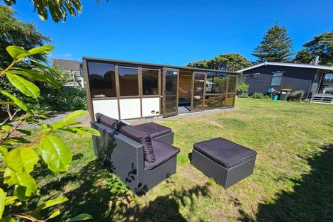 Photo of property in 140 Manly Street, Paraparaumu Beach, Paraparaumu, 5032