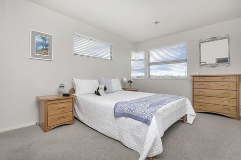 Photo of property in 20 Quebec Road, Milford, Auckland, 0620
