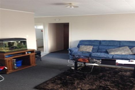 Photo of property in 174 Te Irirangi Drive, Clover Park, Auckland, 2019