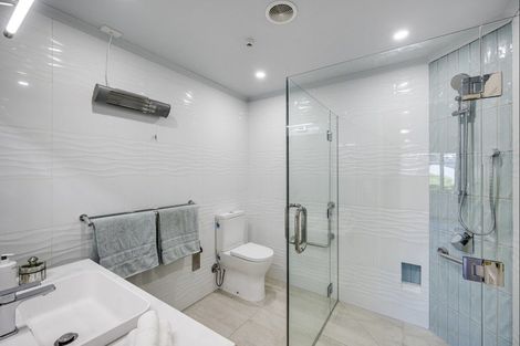 Photo of property in 10/26 West Quay, Ahuriri, Napier, 4110