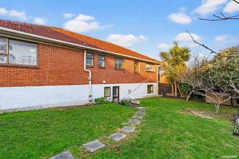 Photo of property in 65 Macleans Road, Bucklands Beach, Auckland, 2014