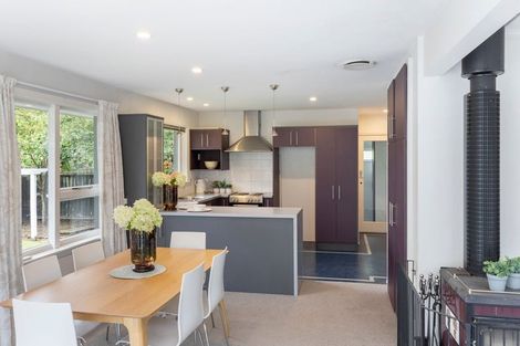 Photo of property in 11 Colina Street, Avonhead, Christchurch, 8042